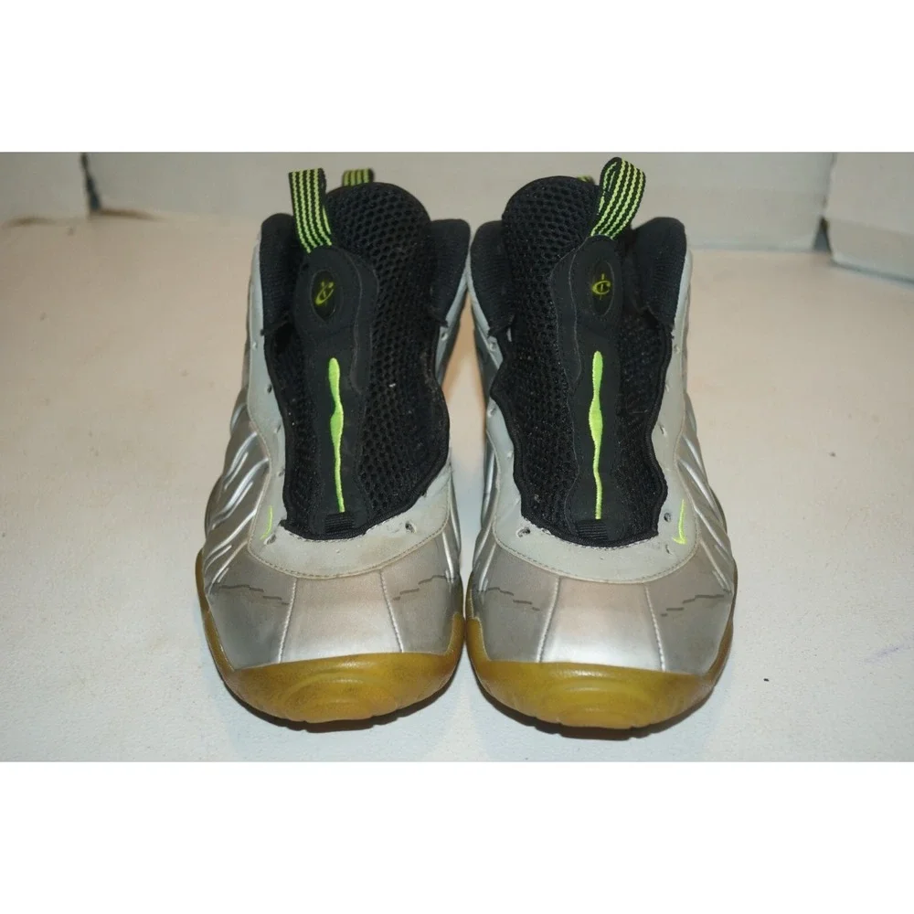 Nike Little Posite One Metallic Silver Boys Shoes Size 7Y NO LACES- U11